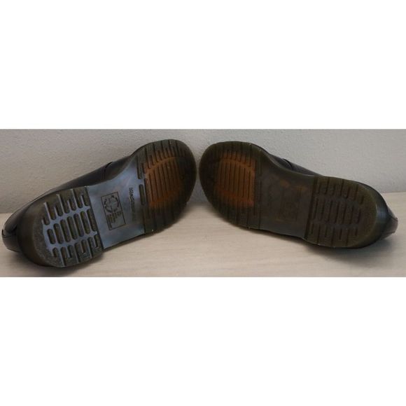 Dr. Martens Model 10084 Women’s Sz 11 Air Wair Black Patent Leather Oxfords $140 - Picture 3 of 9